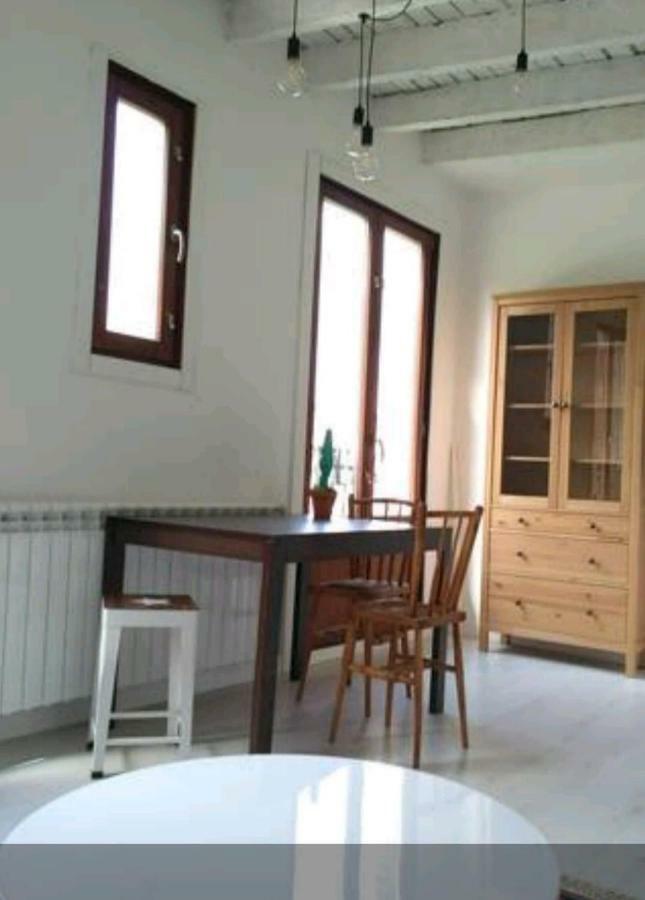 Apartamento Sayly บูร์โกส ภายนอก รูปภาพ